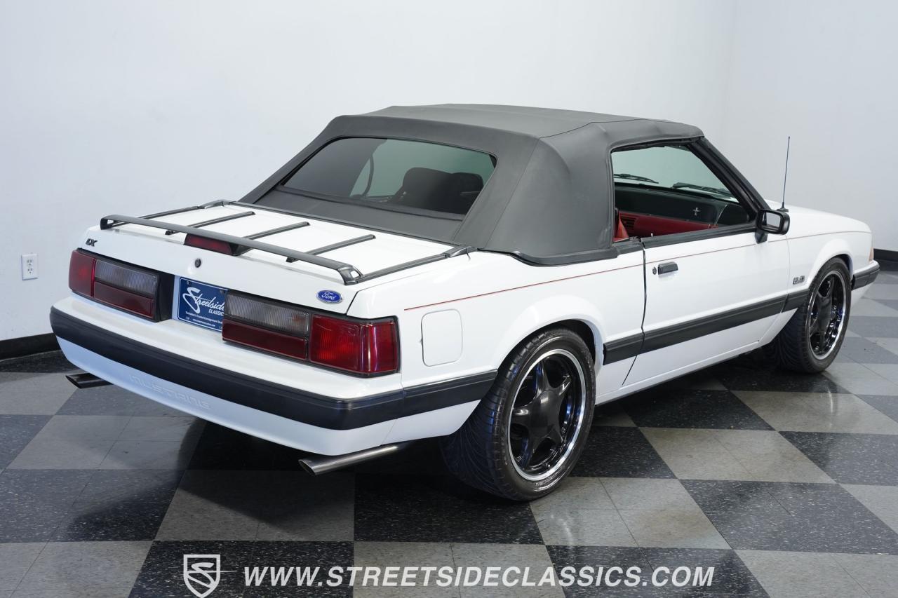 1991 Ford Mustang Convertible