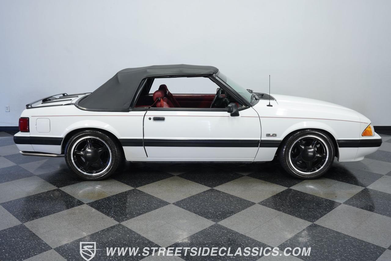 1991 Ford Mustang Convertible