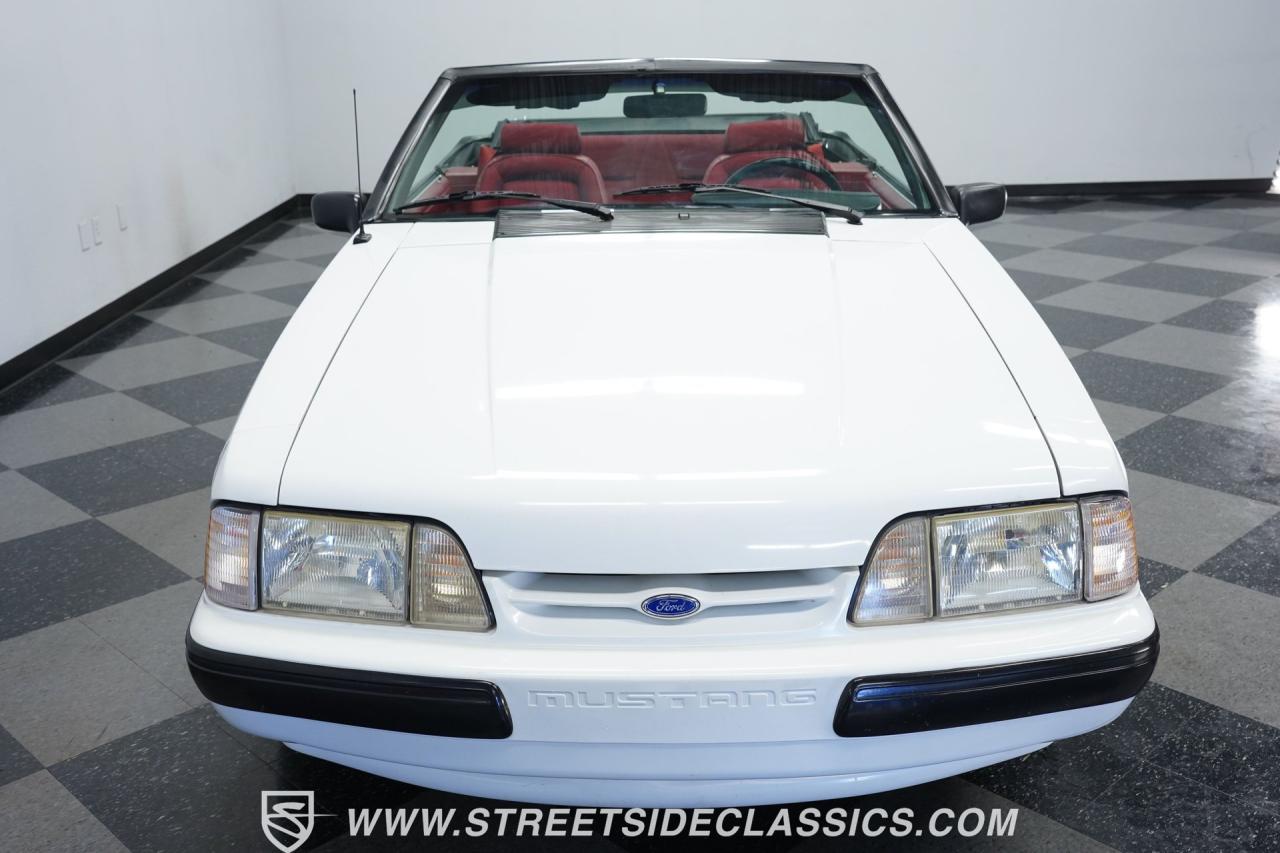 1991 Ford Mustang Convertible