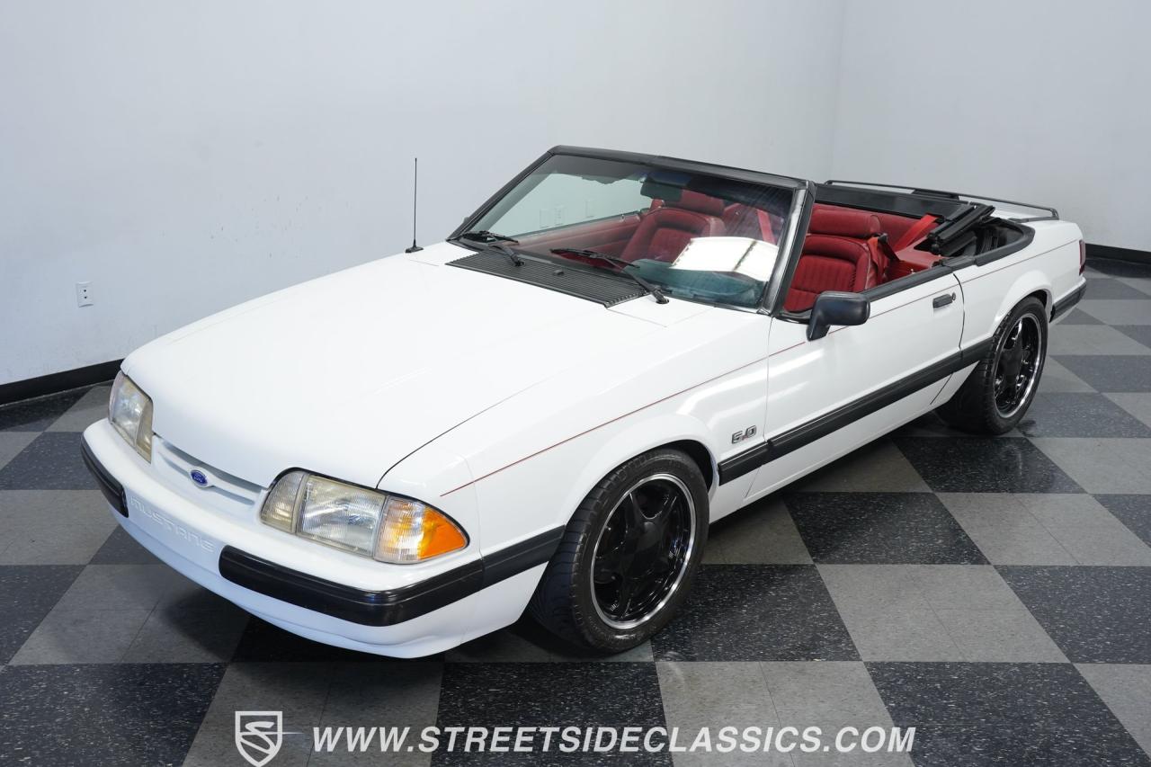 1991 Ford Mustang Convertible