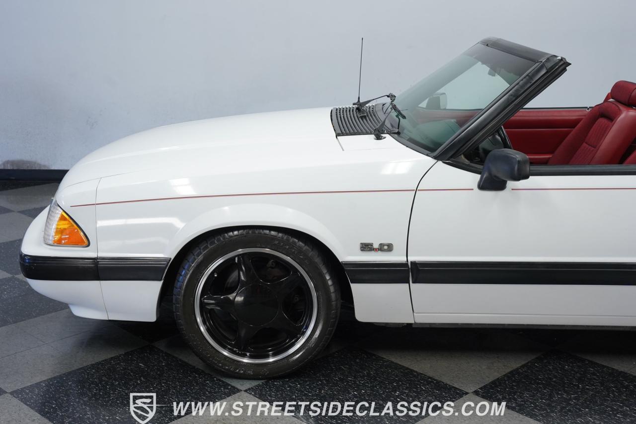 1991 Ford Mustang Convertible