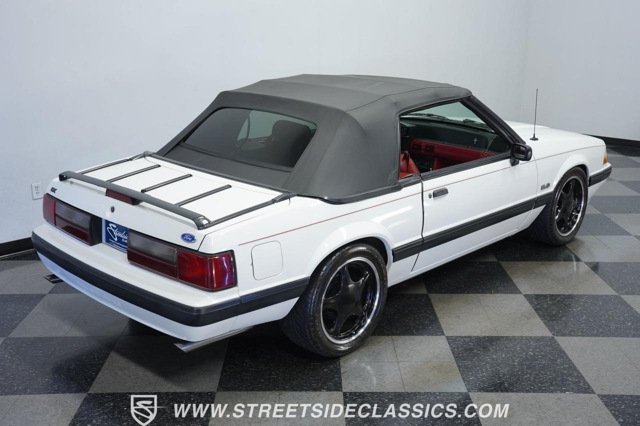 1991 Ford Mustang Convertible