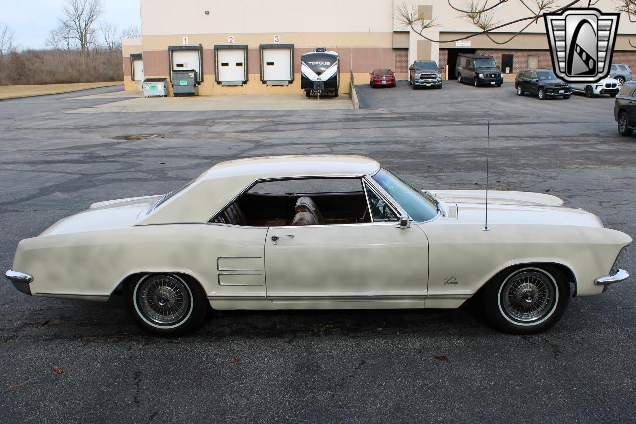 1963 Buick Riviera