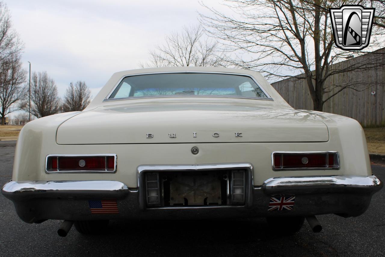 1963 Buick Riviera