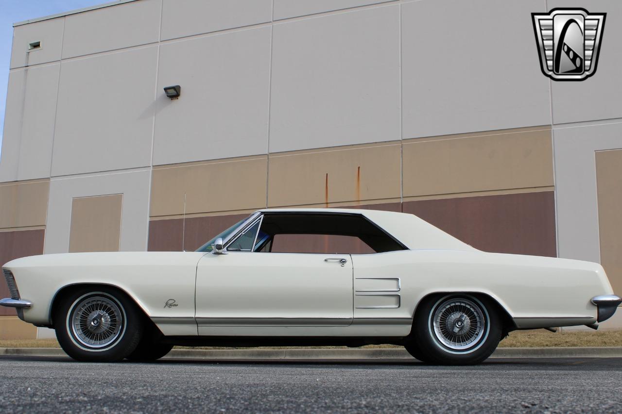 1963 Buick Riviera