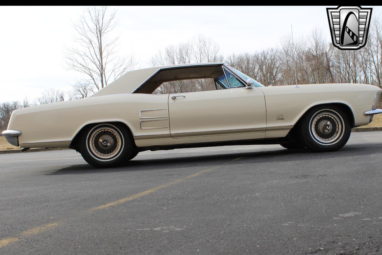 1963 Buick Riviera