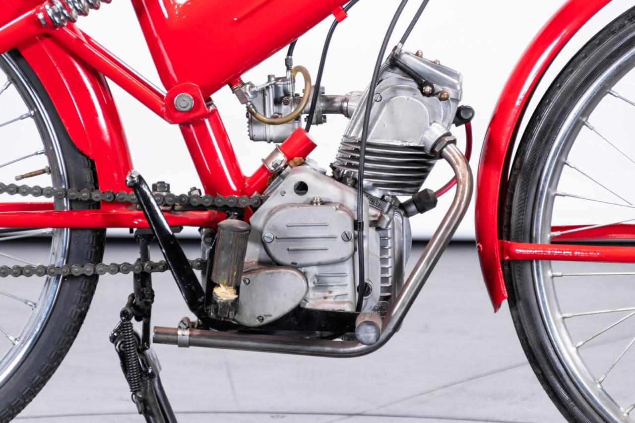 1952 Ducati CUCCIOLO