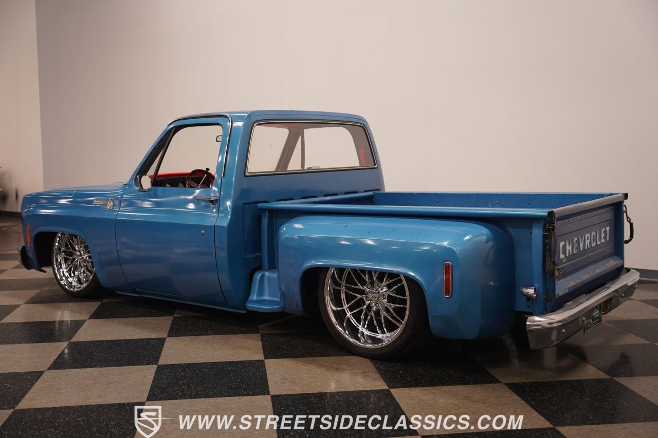 1976 Chevrolet C10 Stepside LS Restomod