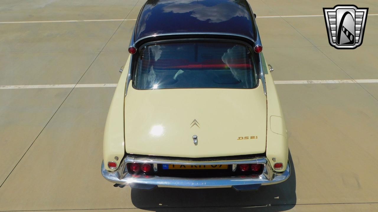 1967 Citro&euml;n DS21