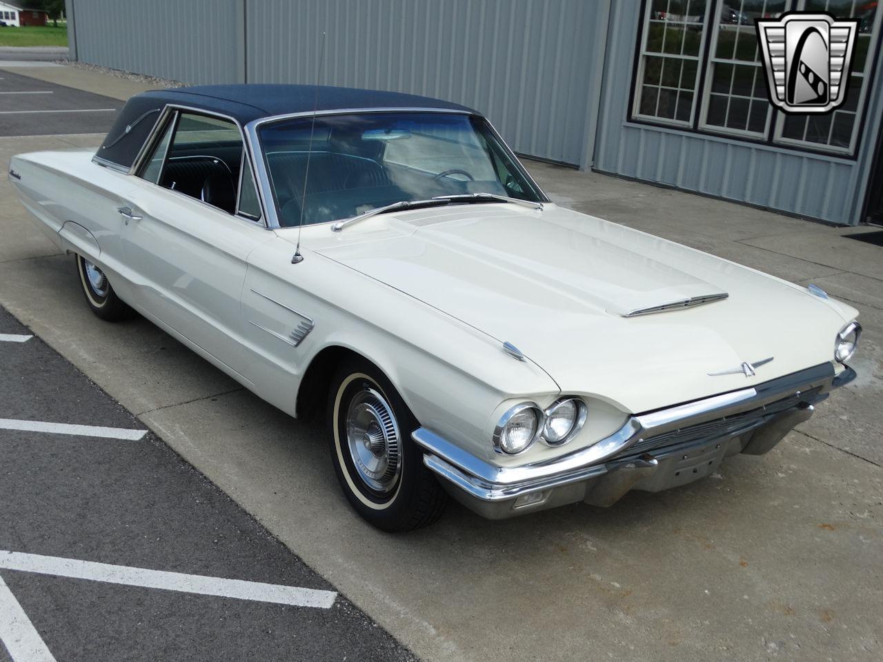 1965 Ford Thunderbird