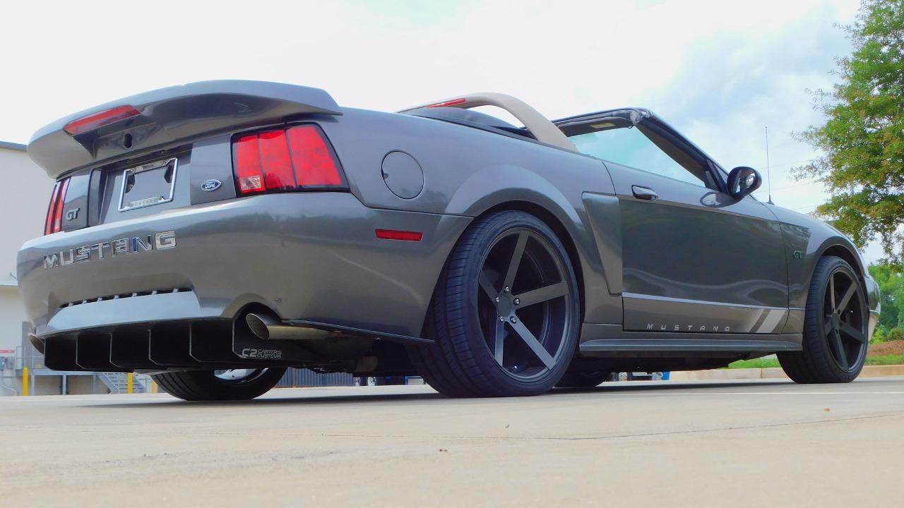 2003 Ford Mustang