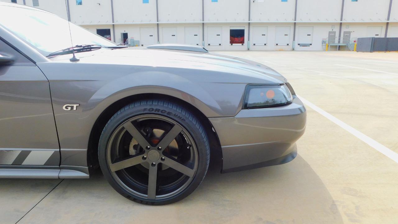 2003 Ford Mustang