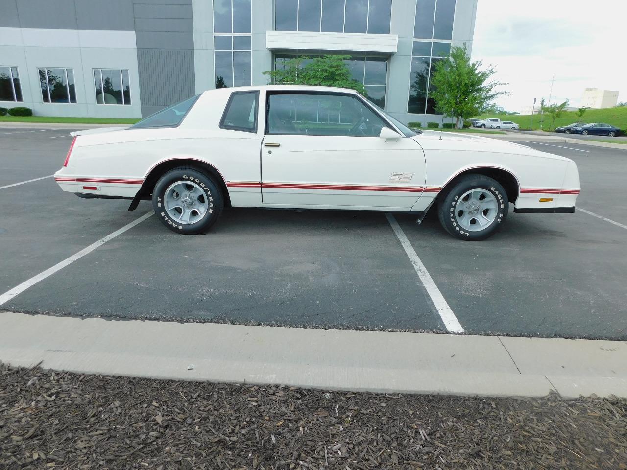 1987 Chevrolet Monte Carlo