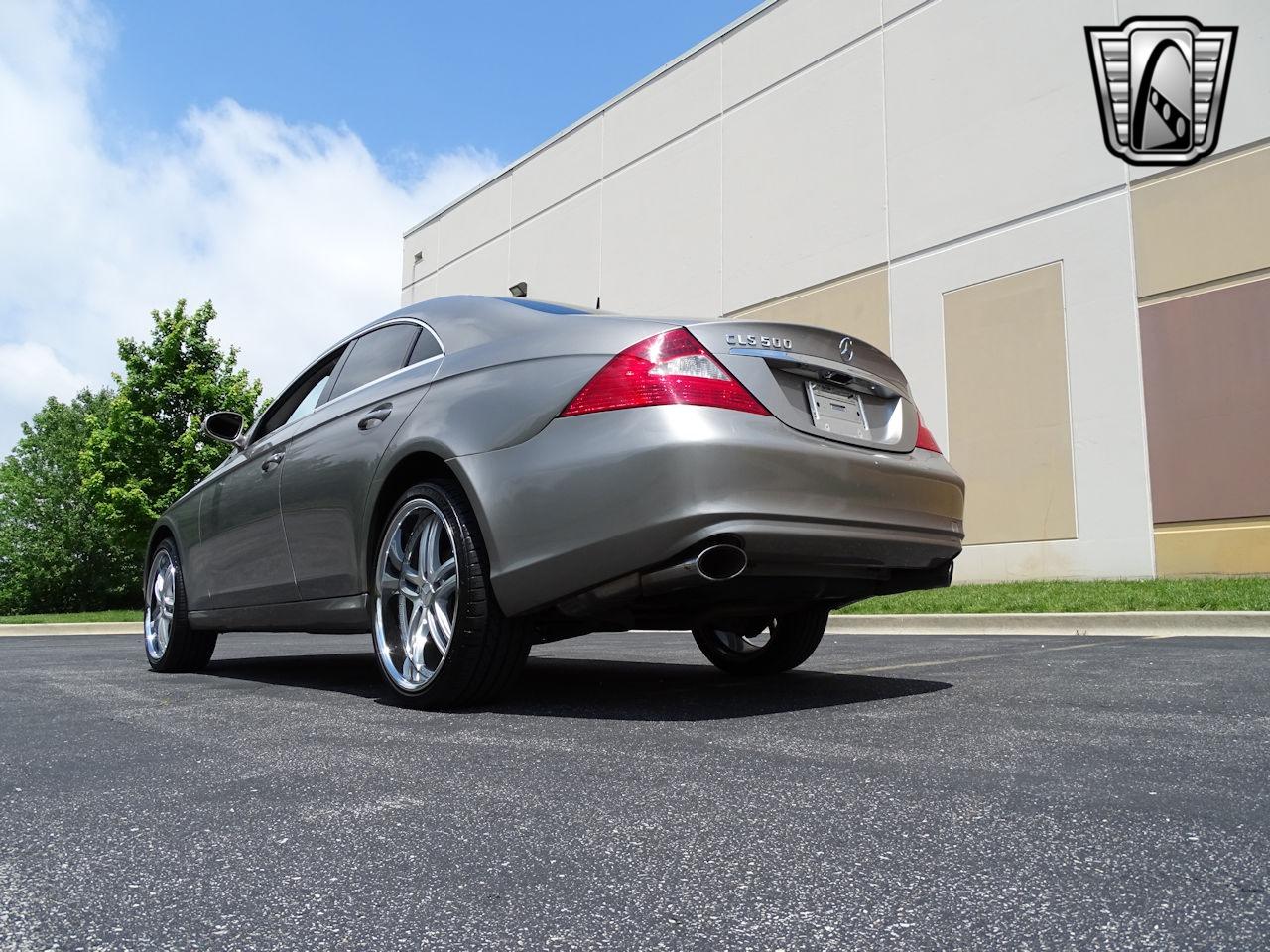 2006 Mercedes - Benz CLS500