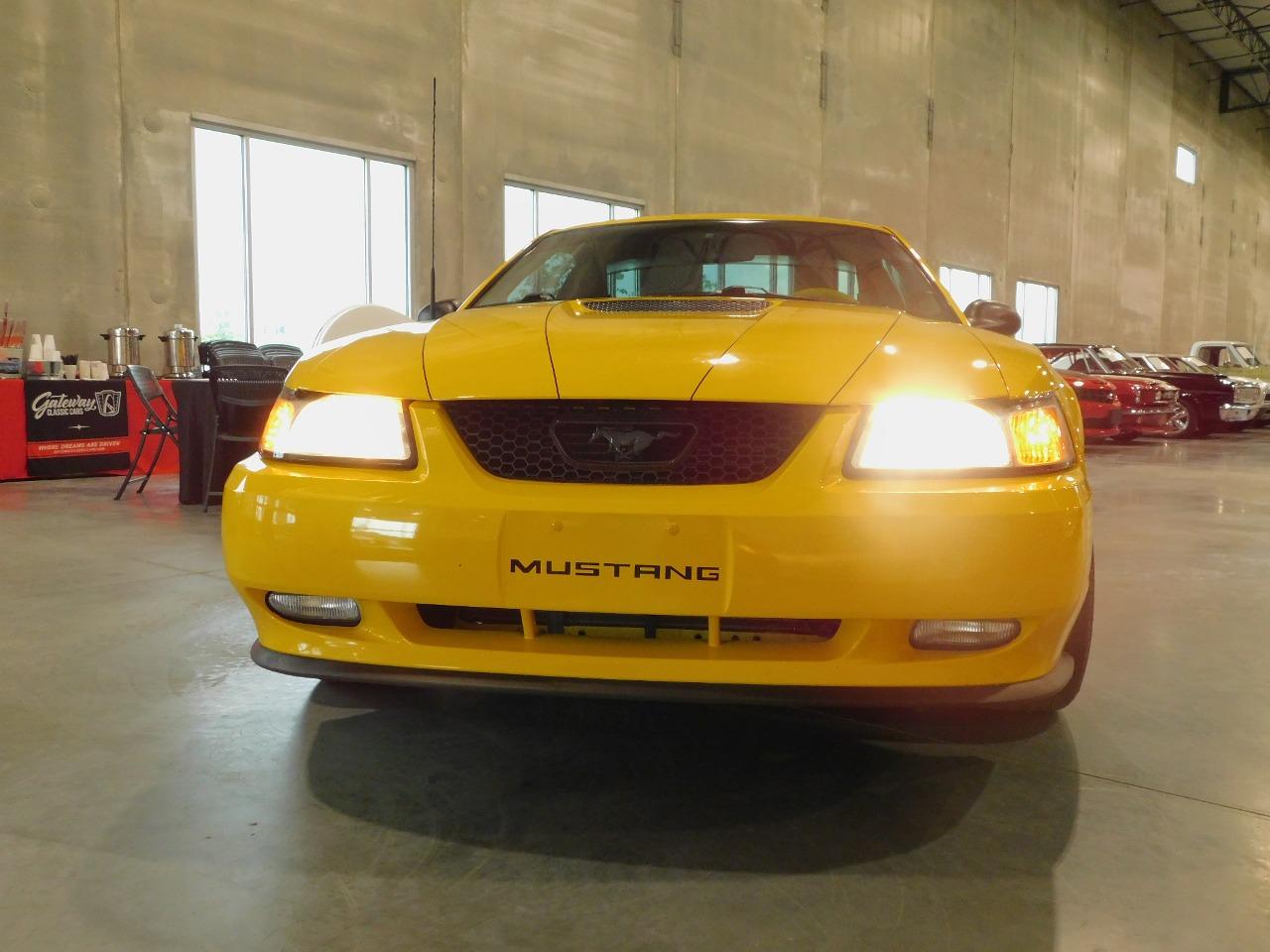 1999 Ford Mustang