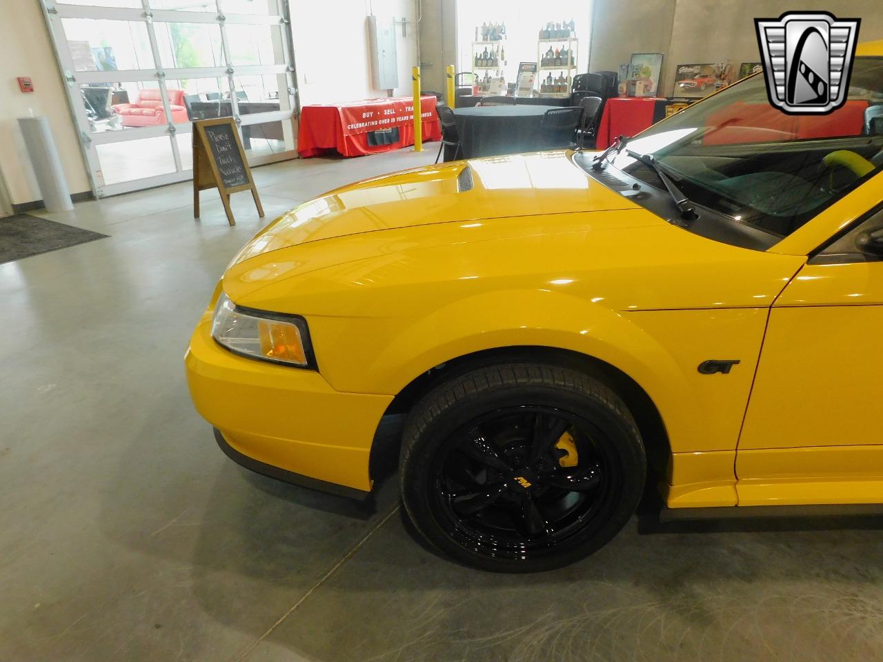 1999 Ford Mustang