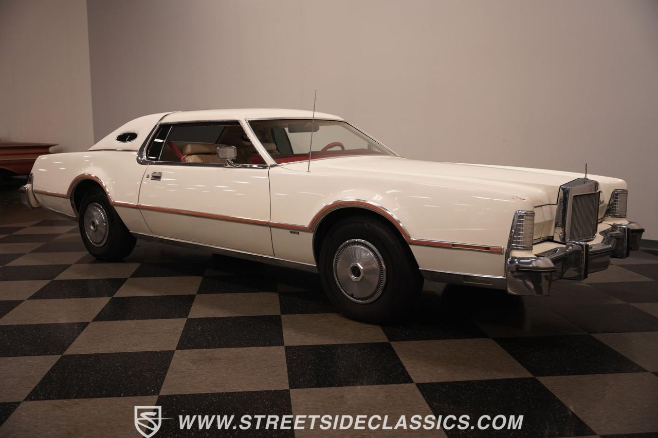 1976 Lincoln Continental Mark IV Lipstick Edition