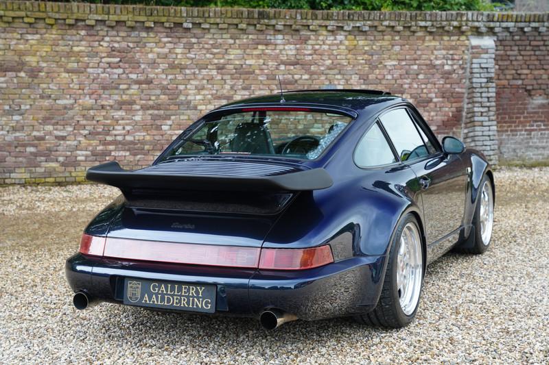 1991 Porsche 911 964 Turbo 3.3 &ldquo;Night Blue&rdquo;