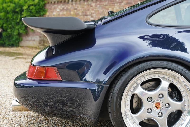 1991 Porsche 911 964 Turbo 3.3 &ldquo;Night Blue&rdquo;