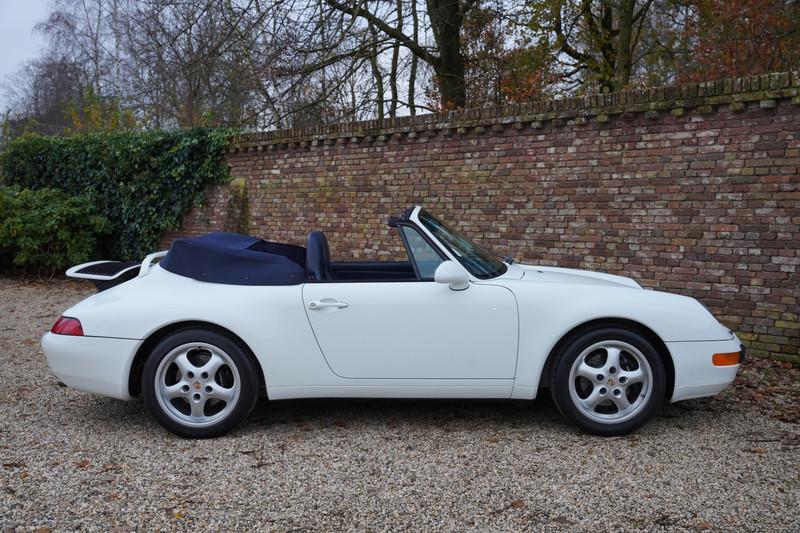 1995 Porsche 911 993 Carrera 2 Convertible ONLY 23000 MILES