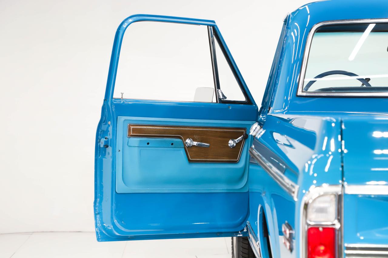 1972 Chevrolet C10 Cheyenne Super