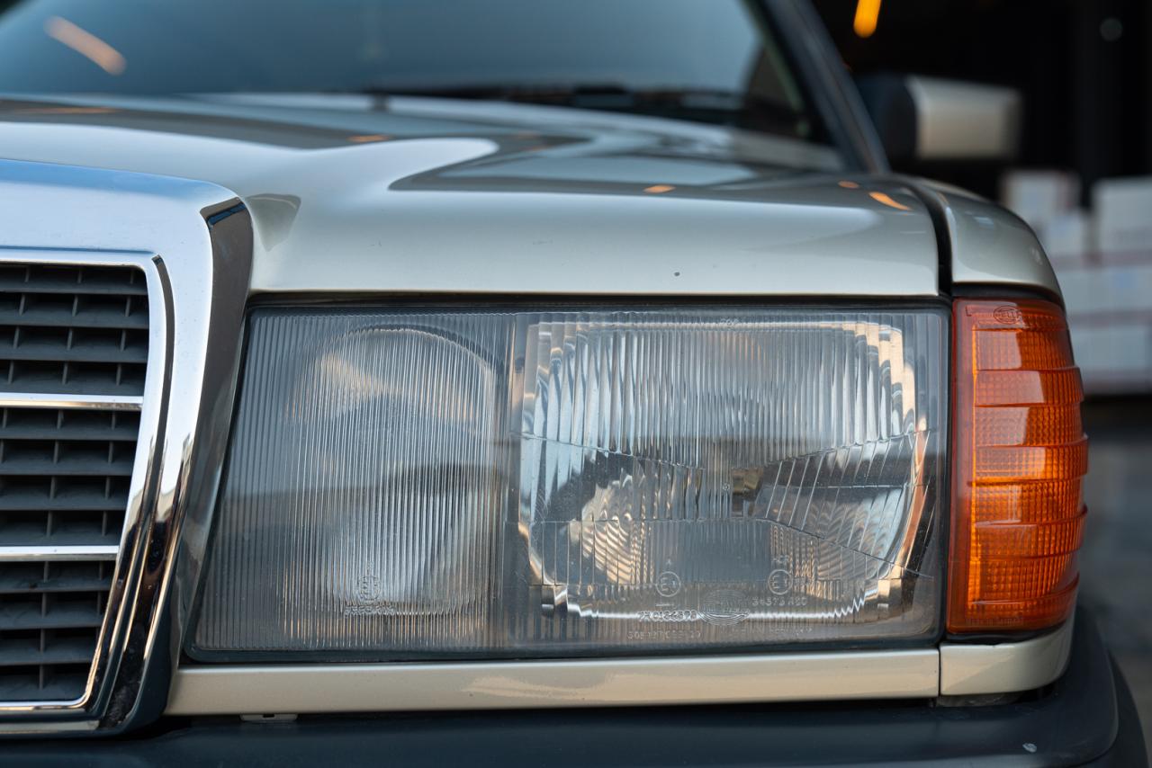 1989 Mercedes - Benz 190E Cabriolet AKH Caro