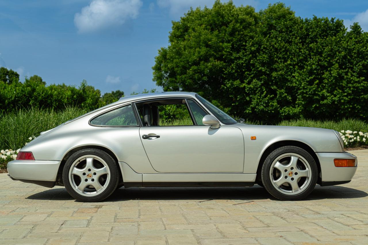 1990 Porsche 964 (911) CARRERA 2