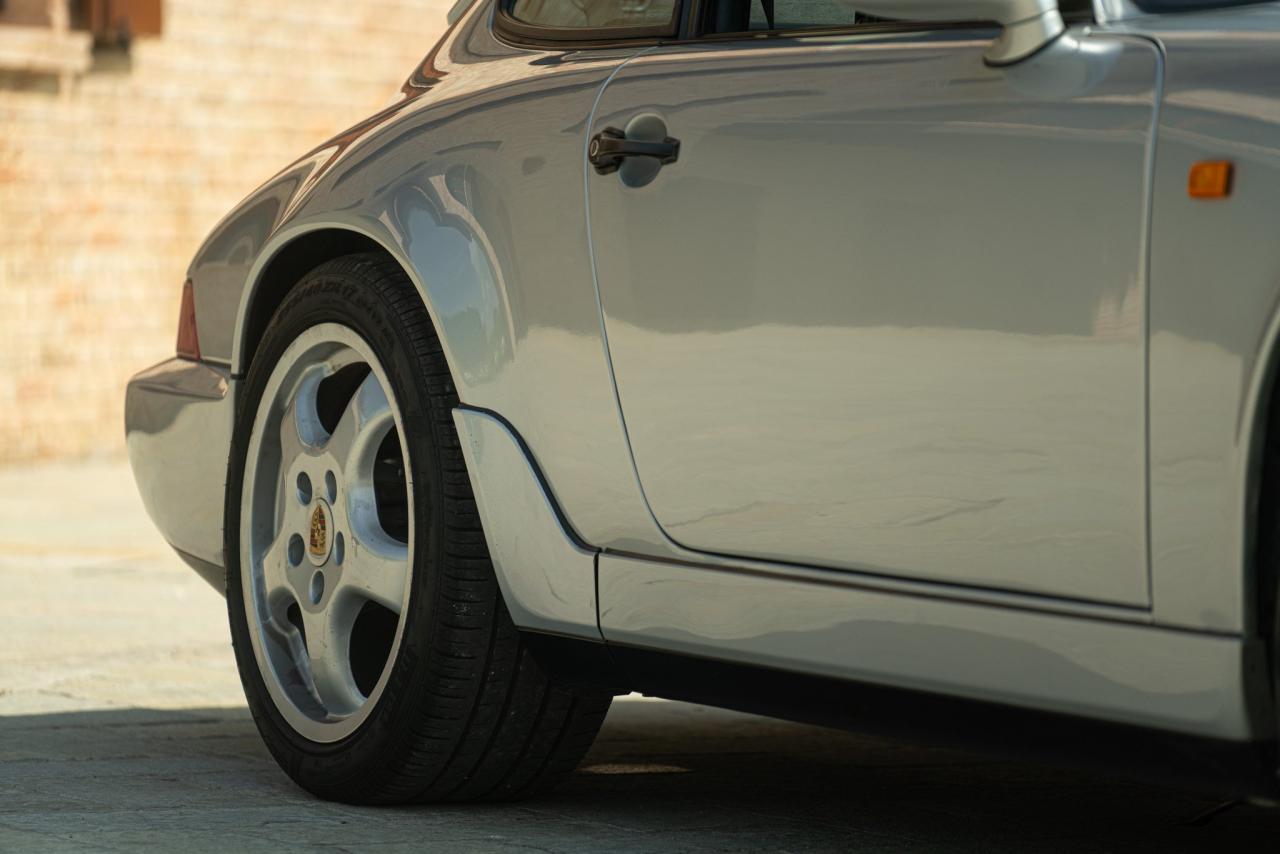 1990 Porsche 964 (911) CARRERA 2