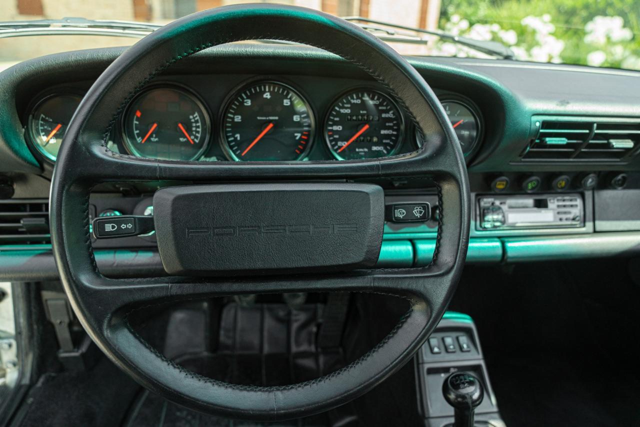 1990 Porsche 964 (911) CARRERA 2