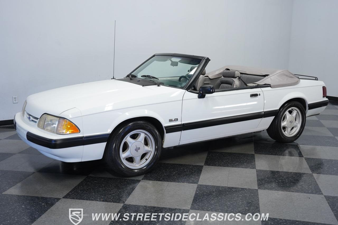 1990 Ford Mustang LX Convertible