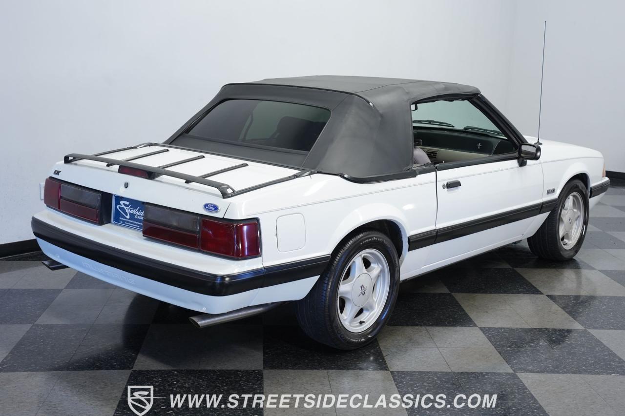 1990 Ford Mustang LX Convertible