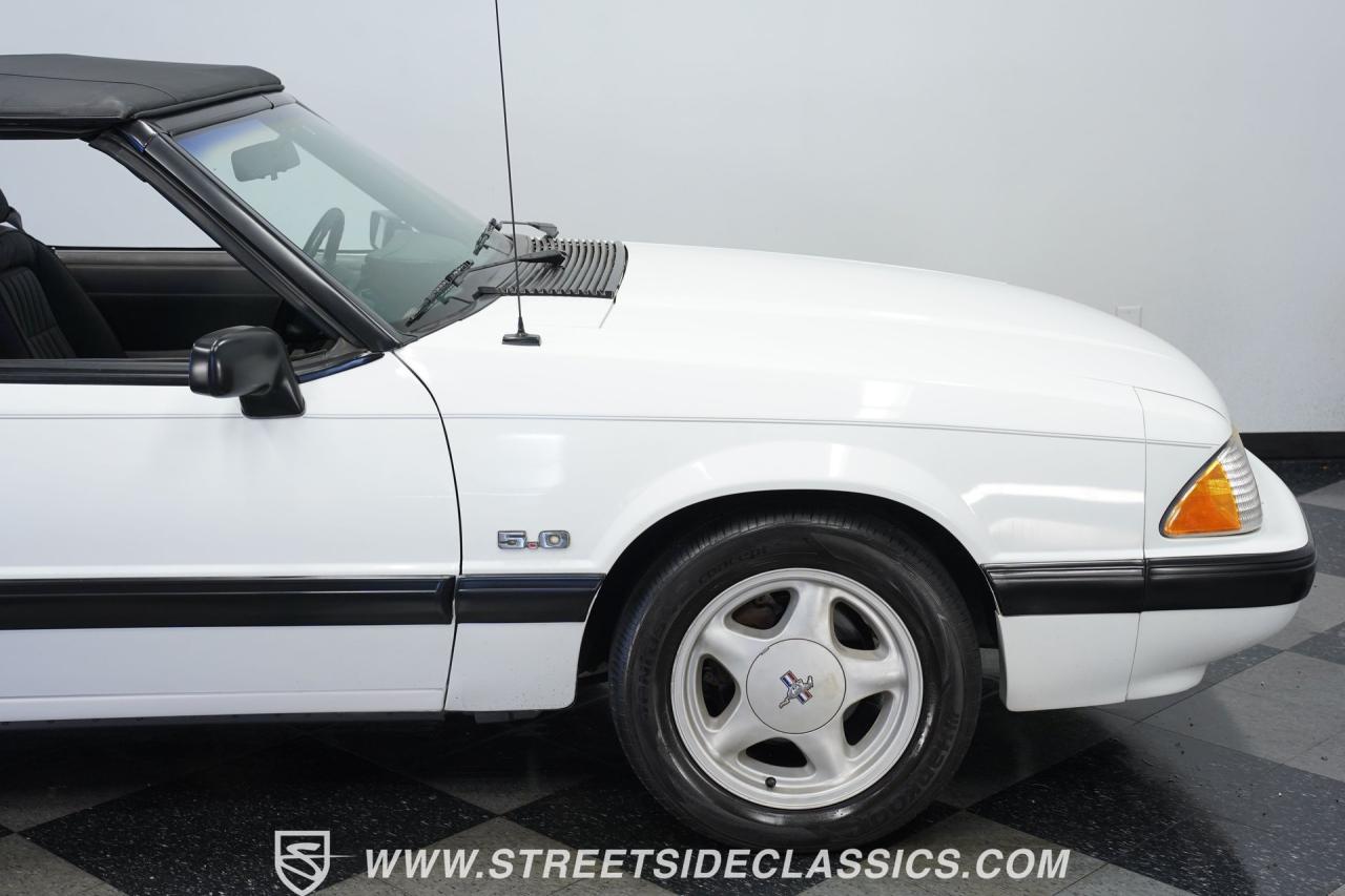 1990 Ford Mustang LX Convertible