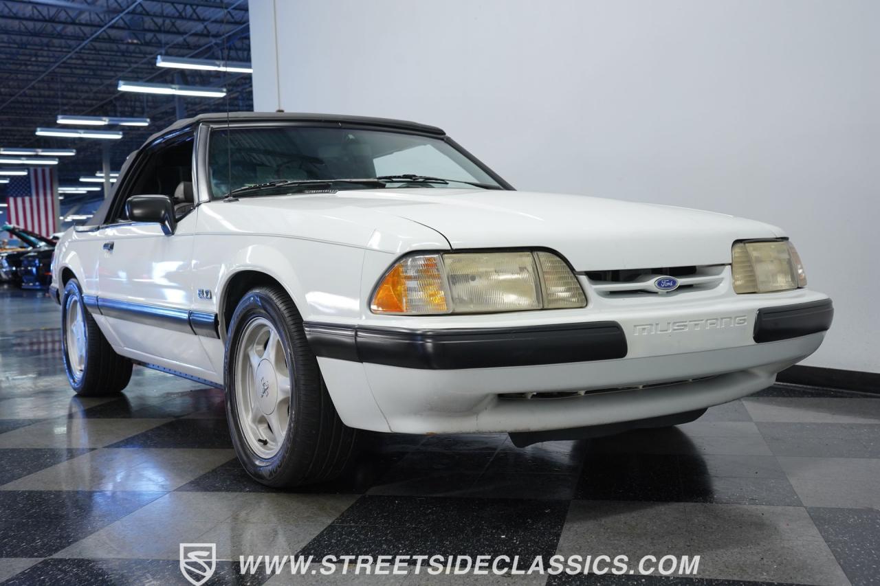 1990 Ford Mustang LX Convertible