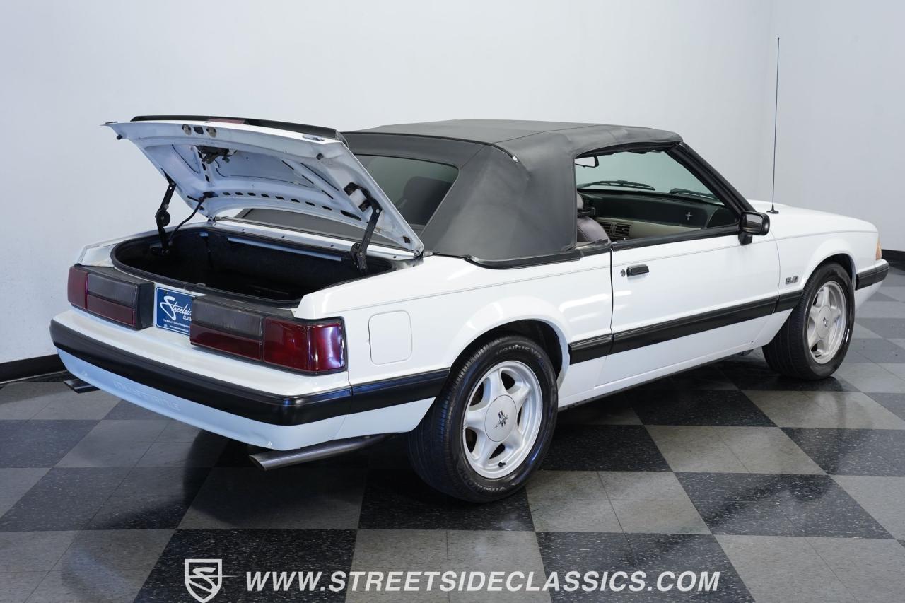 1990 Ford Mustang LX Convertible