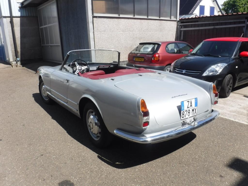 1961 Alfa Romeo 2000 Touring Spider