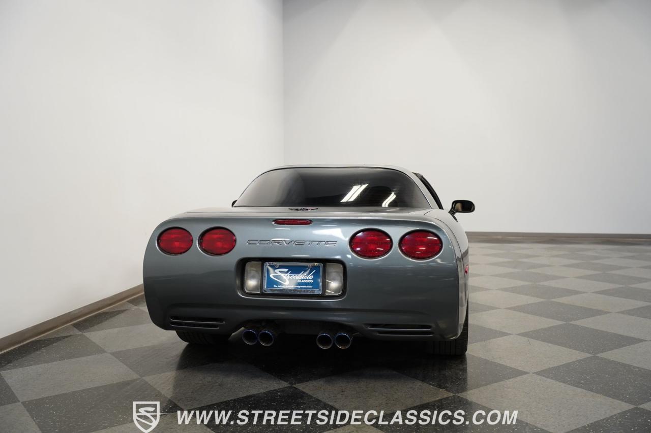 2004 Chevrolet Corvette