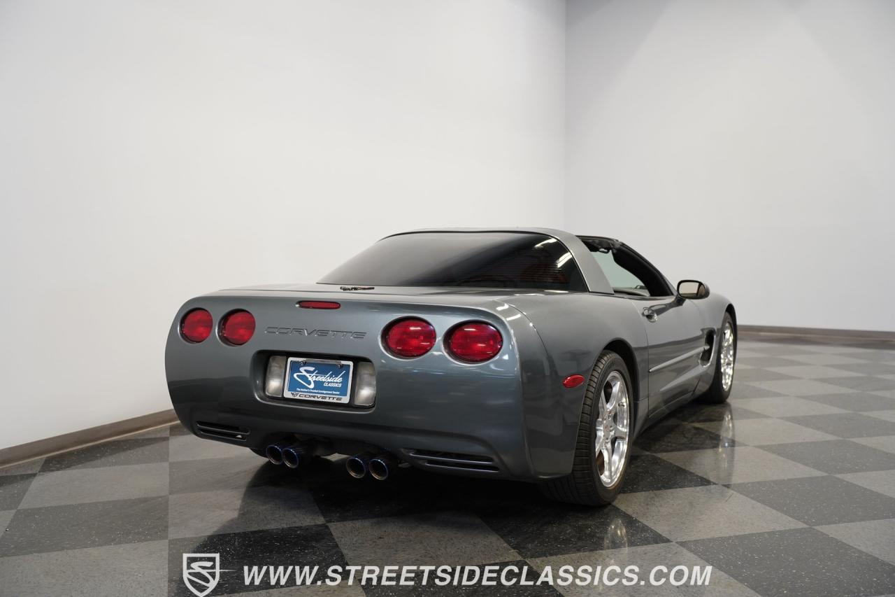 2004 Chevrolet Corvette