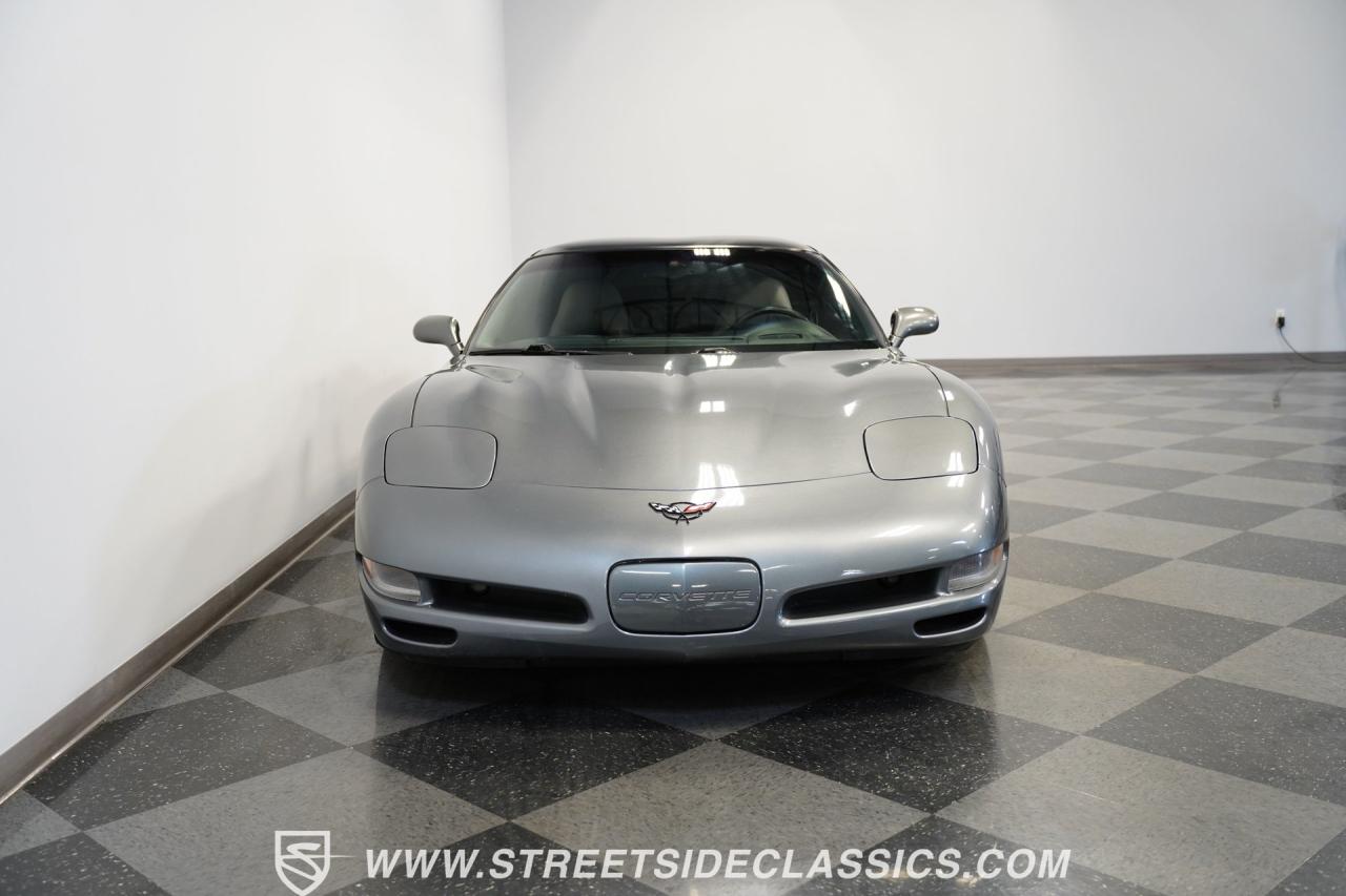 2004 Chevrolet Corvette