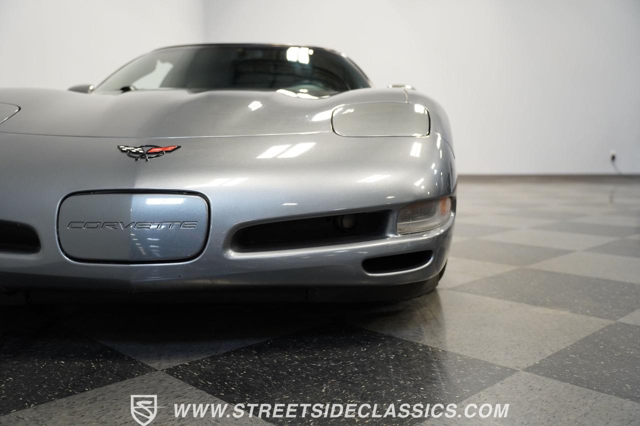 2004 Chevrolet Corvette