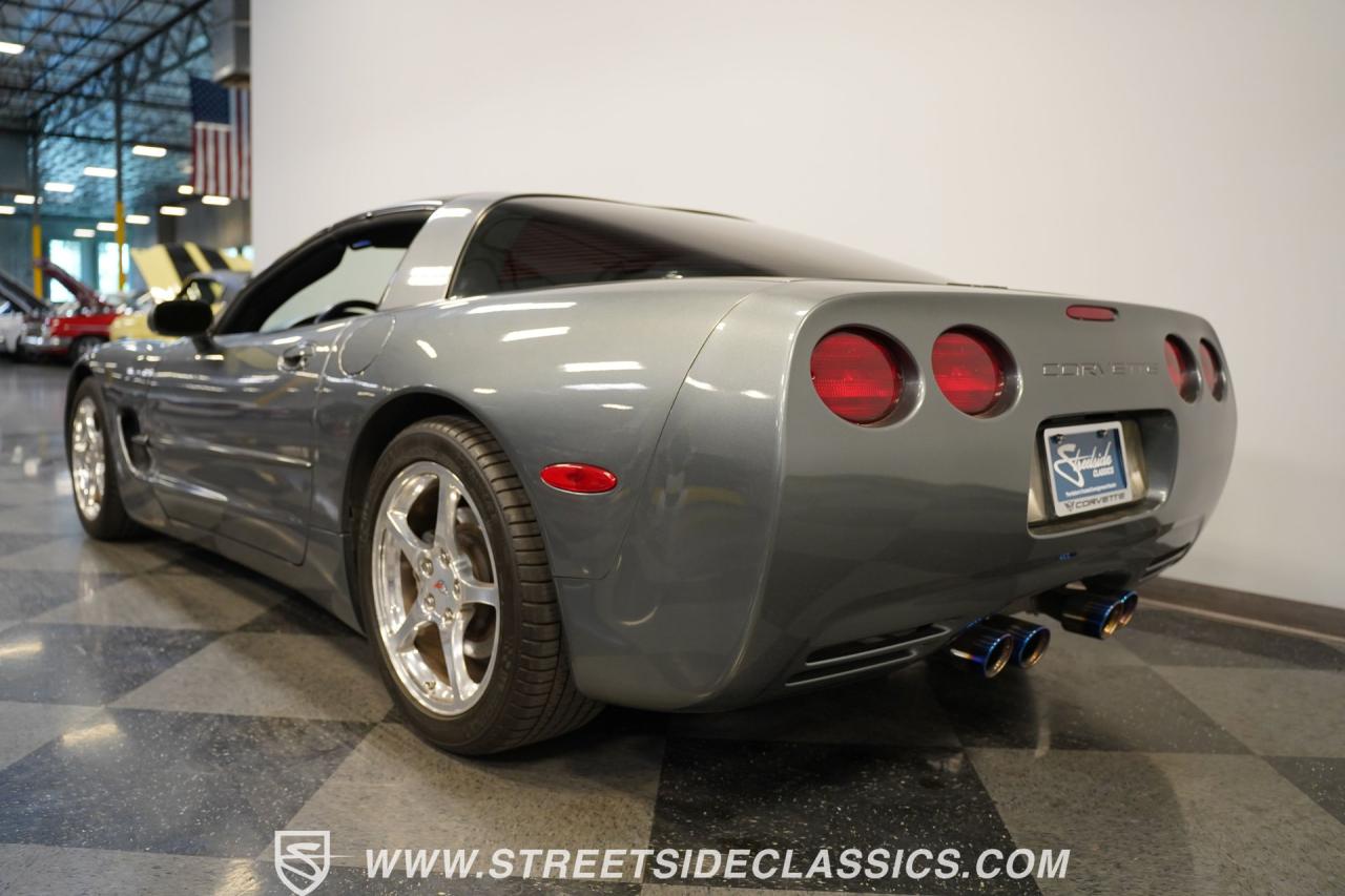 2004 Chevrolet Corvette