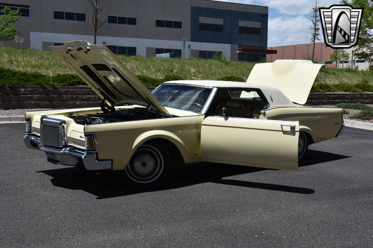 1970 Lincoln Continental