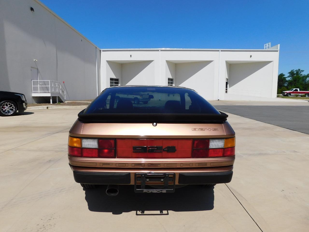 1988 Porsche 924