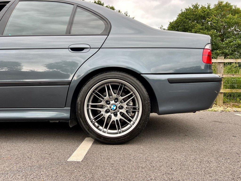 1999 BMW 1999 T M5 E39