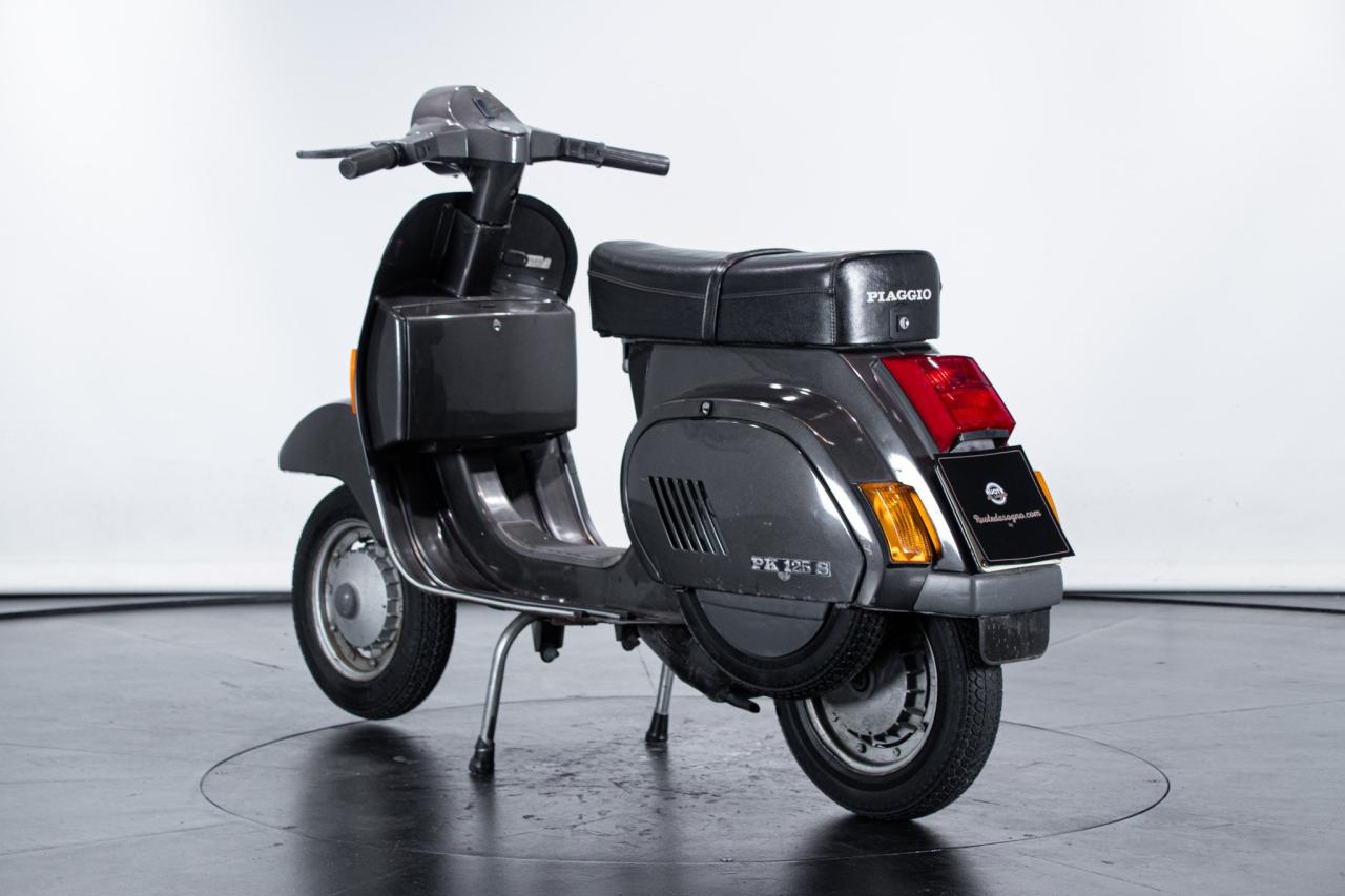 1985 Piaggio VESPA 125 PK AUTOMATICA