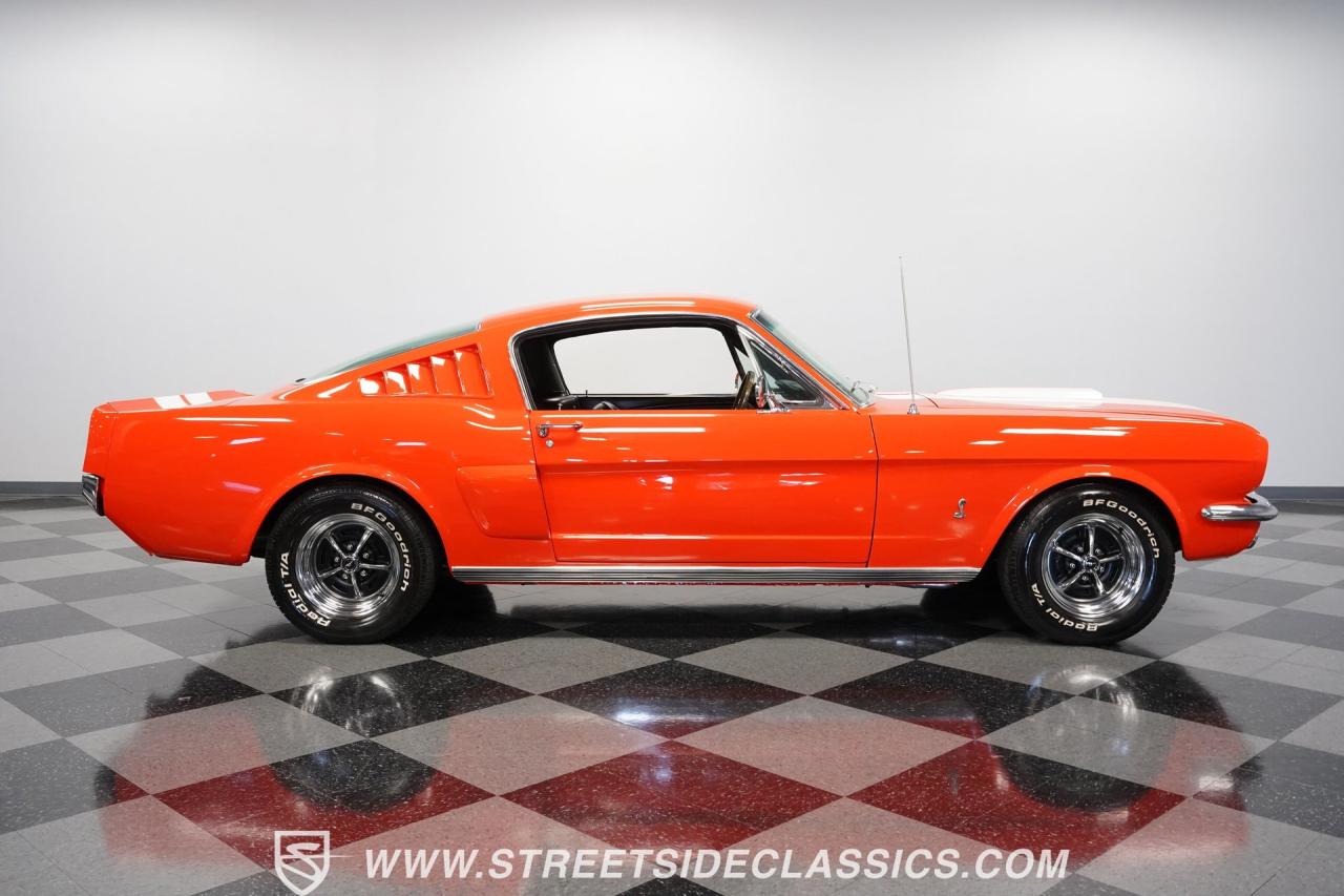 1965 Ford Mustang 2+2 Fastback