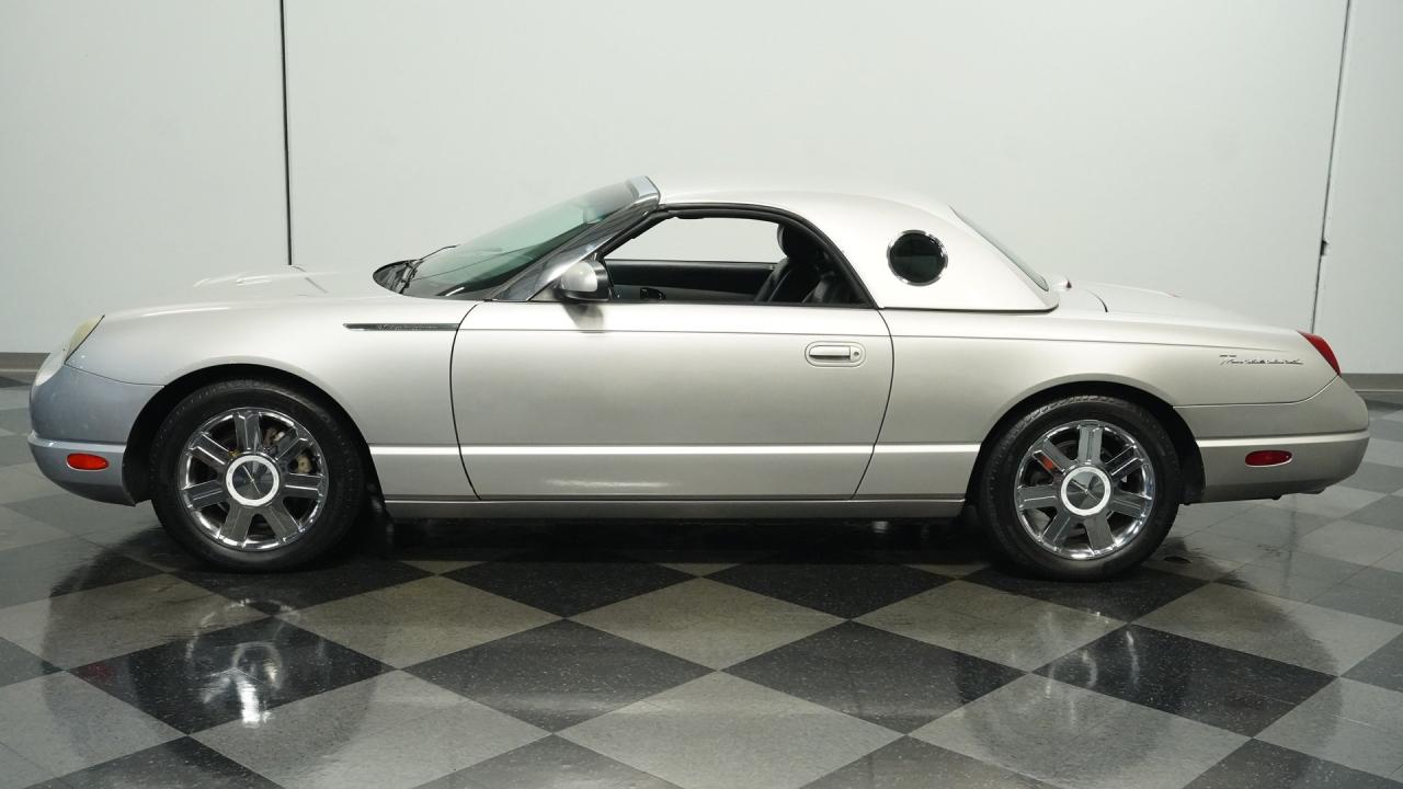 2005 Ford Thunderbird