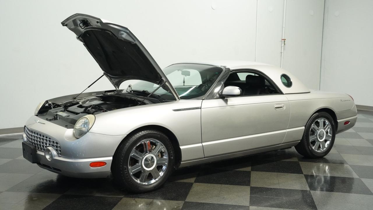 2005 Ford Thunderbird