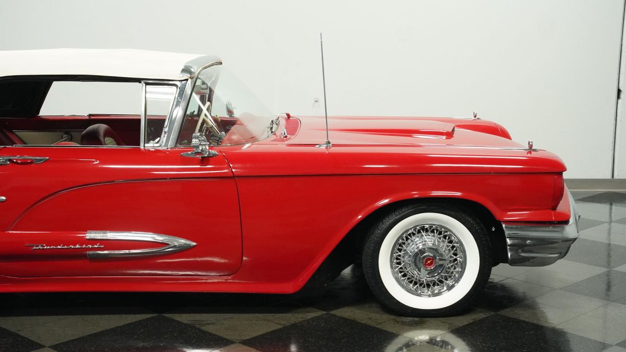 1959 Ford Thunderbird Convertible