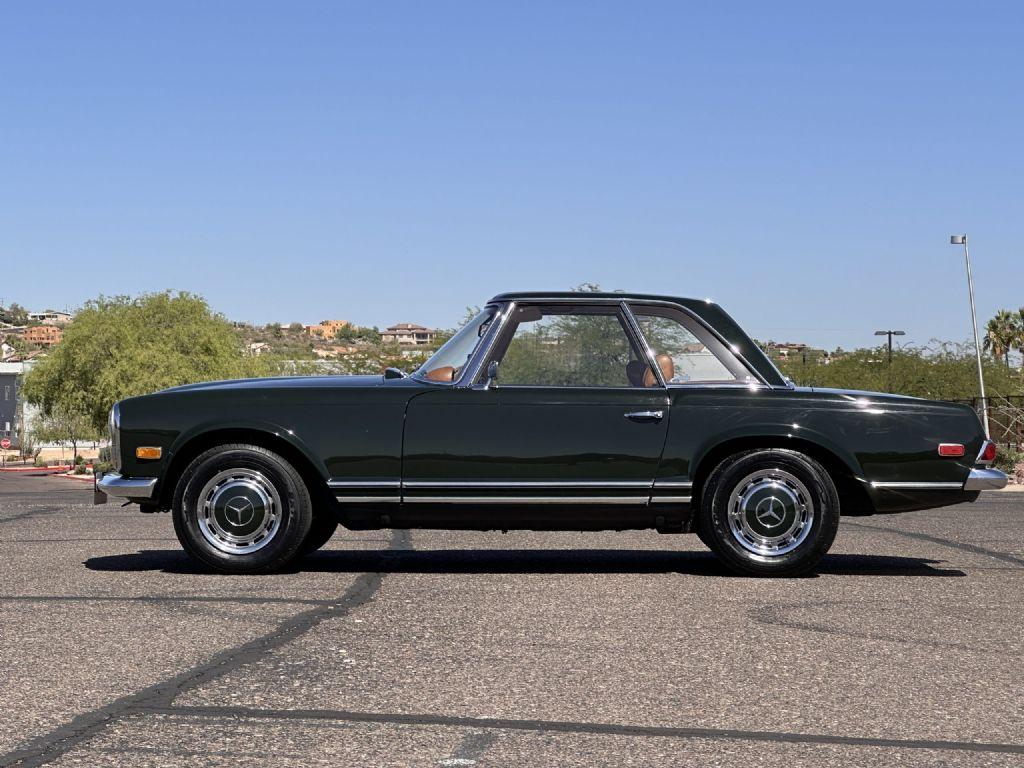 1969 Mercedes - Benz 280 SL Pagoda