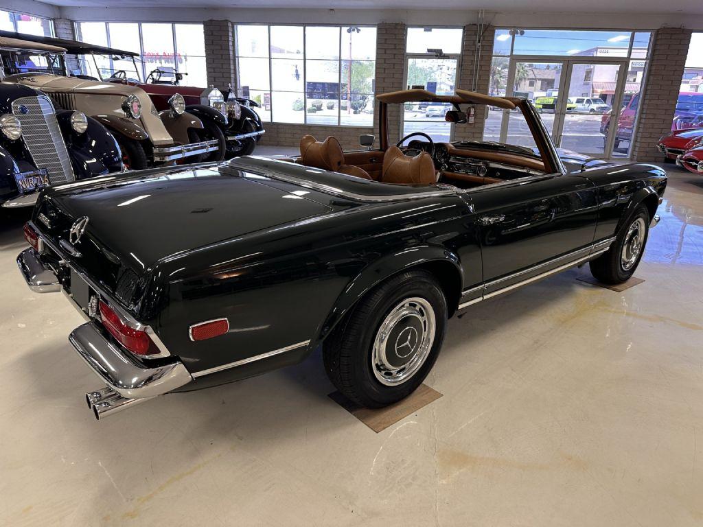 1969 Mercedes - Benz 280 SL Pagoda